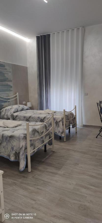 B&B Le Gemelline Salerno Exterior foto