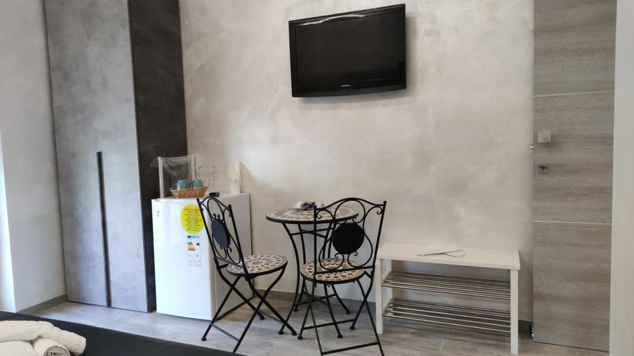 B&B Le Gemelline Salerno Exterior foto